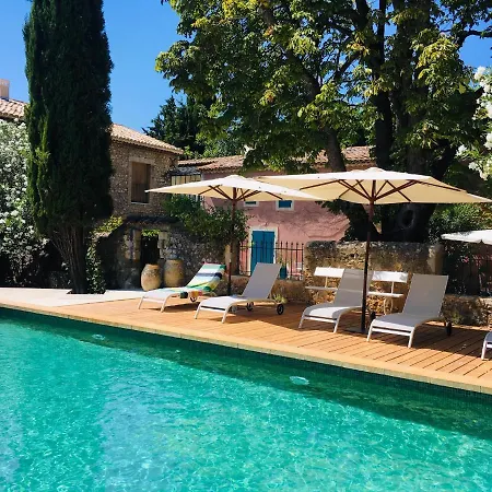 De La Sorgue 3*